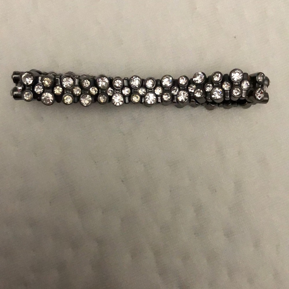 Sparkly Bracelet to dress up your wrist!